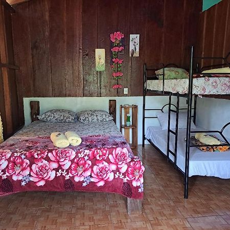 Bed and Breakfast Posada Rio Celeste In Exterior foto