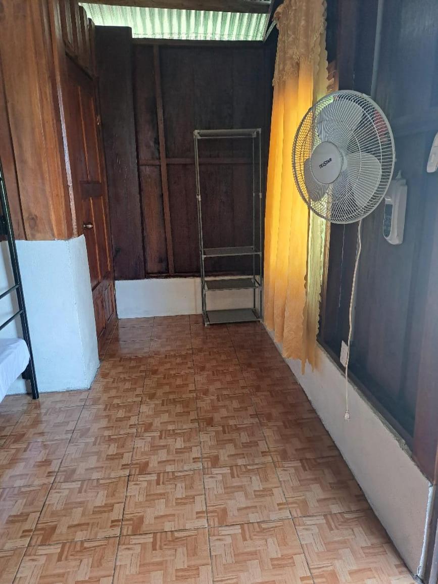 Bed and Breakfast Posada Rio Celeste In Exterior foto
