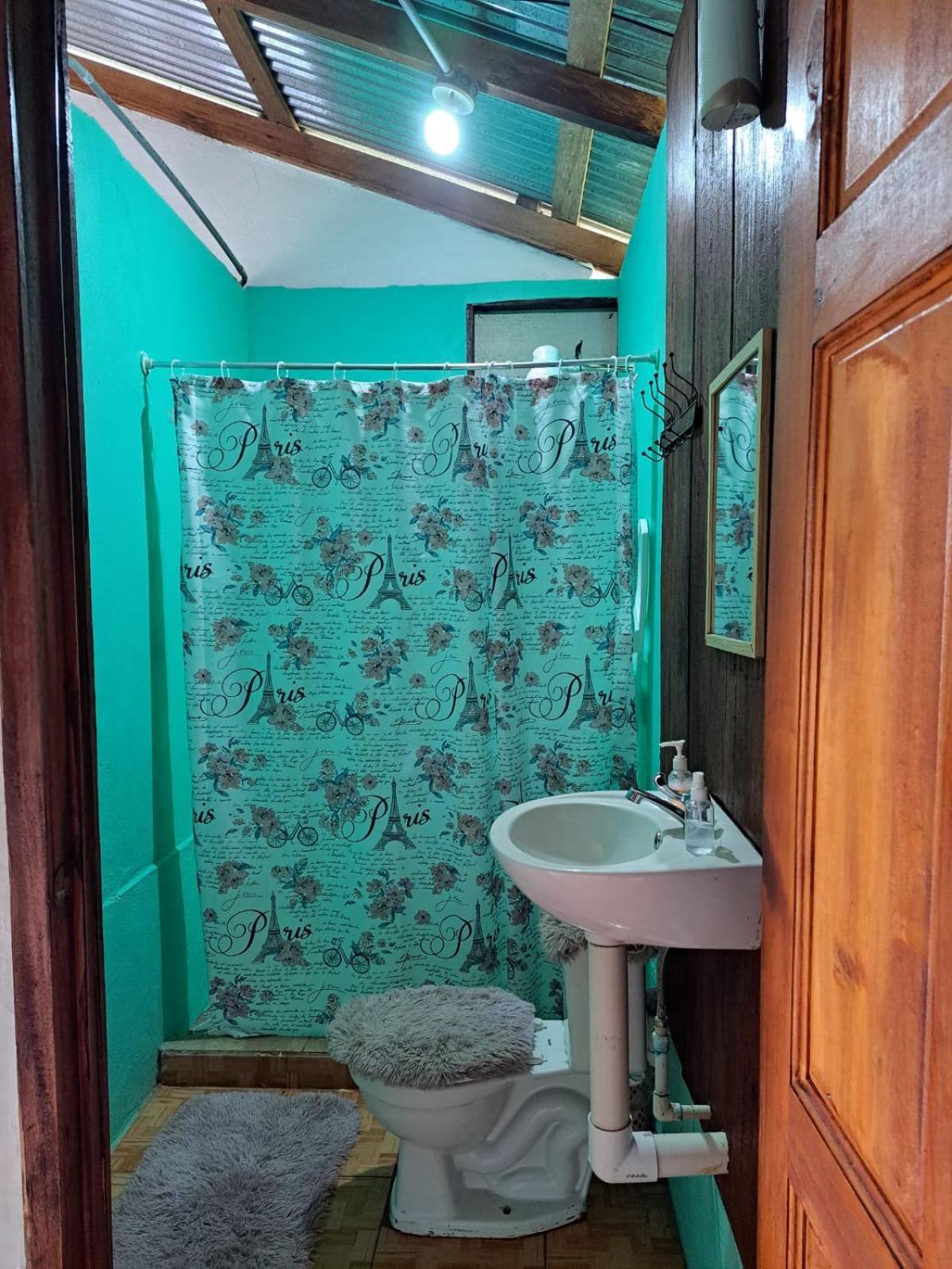 Bed and Breakfast Posada Rio Celeste In Exterior foto
